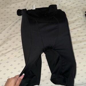 Black Shapeware with hip pads size M NWOT